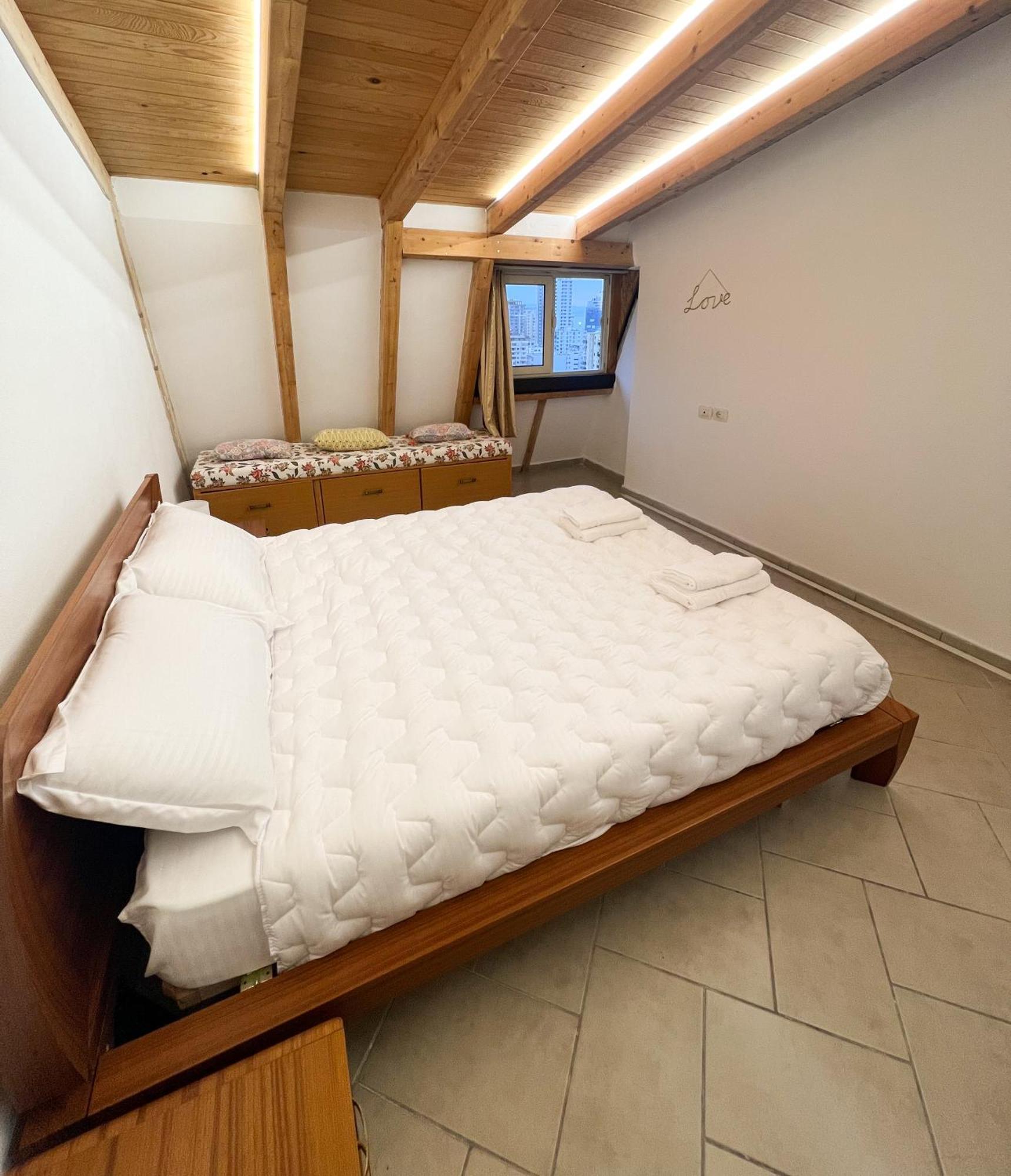 Sea View Apartments ドゥラス エクステリア 写真